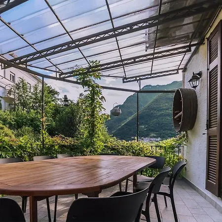 Spacious 4br With View