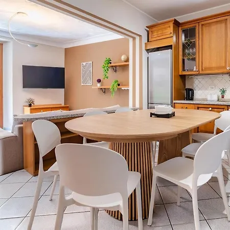 Villa Spacious 4br With View