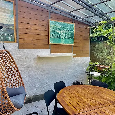 Spacious 4br With View *