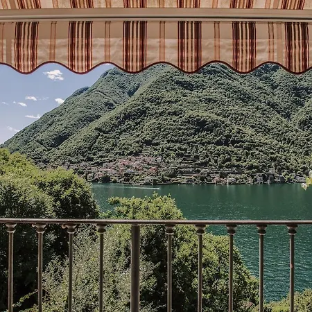 Spacious 4br With View Villa *
