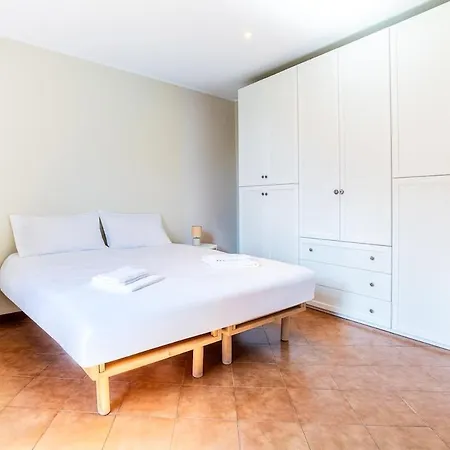 Spacious 4br With View