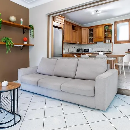 Spacious 4br With View Villa Nesso